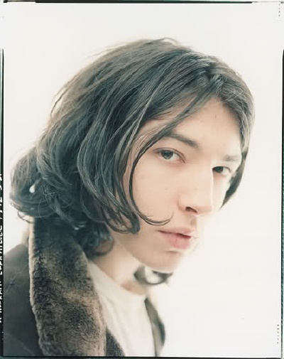 埃兹拉·米勒 Ezra Miller