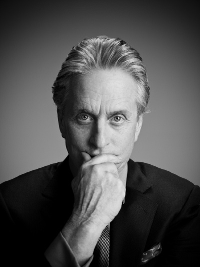 第六十届（1987-1988） 迈克尔·道格拉斯 Michael Douglas 星座: 天秤座 出生日期: 1944-09-25 出生地: 美国,新泽西,新不伦瑞克 职业: 演员 / 制片 / 编剧 / 导演 更多外文名: Michael Kirk Douglas (本名) 更多中文…