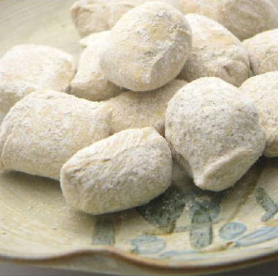 日本糖进口好吃的零食品冨士屋红薯饴麦芽糖古法手工制作糖果g