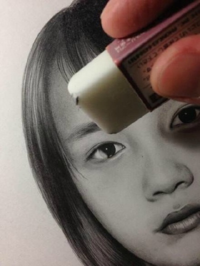 来自拼星星系列的作者德田有希，愚蠢的人类啊你们以为大触只会逗比画风吗？素描一样棒哭啦~（动漫速递）