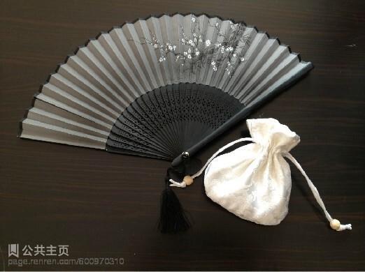 琉璃珍珠水晶项圈。 掌柜授权。 衣锦媚行