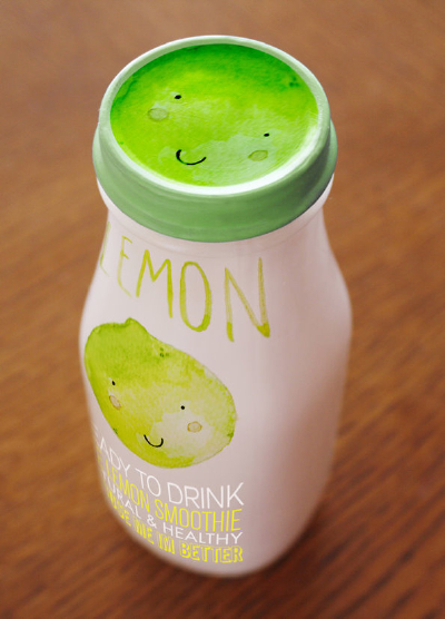 Fruit Smoothie 的包装设计，来自于Rebeca Cubillo