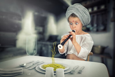 创意摄影：三个萌宝的超现实历险记