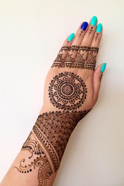 Mehndi Maharani 2013 Finalist: Gurdeep Grewal http://maharaniweddings.com/gallery/photo/13882