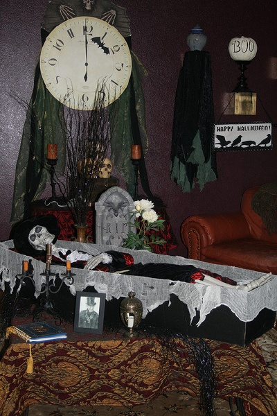 Halloween Decorating