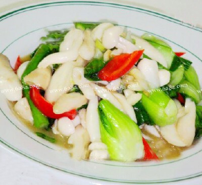 白玉蘑菇炒油菜的做法 工 艺：炒口 味：咸鲜味难 度：初级入门人 数：2准备时间：5分钟烹饪时间：&amp;lt;5分钟 白玉蘑菇炒油菜的主料：油菜500克\真姬菇适量\鸡腿蘑适量\竹笋少许\红椒适量 白玉蘑菇炒油菜的辅料：…