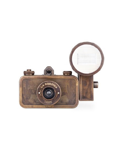 Lomography La Sardina Camera &amp;amp; Flash - Coyote 纯铜西部仙人掌金属版