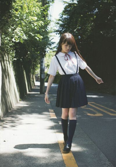 秋元真夏