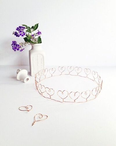 Make a Wire Heart Crown