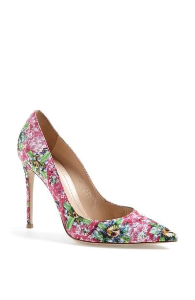 Pretty pump for Vale...