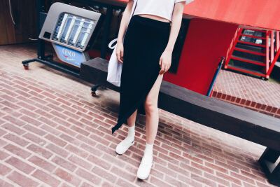 MISSQ独家定制夏季新款高腰不规则纯色开叉半身裙 显瘦包身裙女