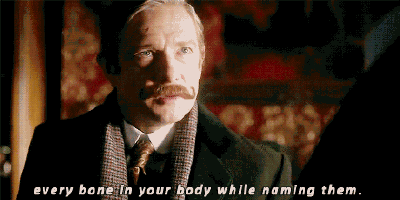 #Sherlock# “我是一个军医，也就是说我能打断你身上每一根骨头同时还能告诉你它叫什么...&amp;quot; 卧槽军医满屏的荷尔蒙Man得我不要不要的啊~【O网页链接】#martinfreeman#