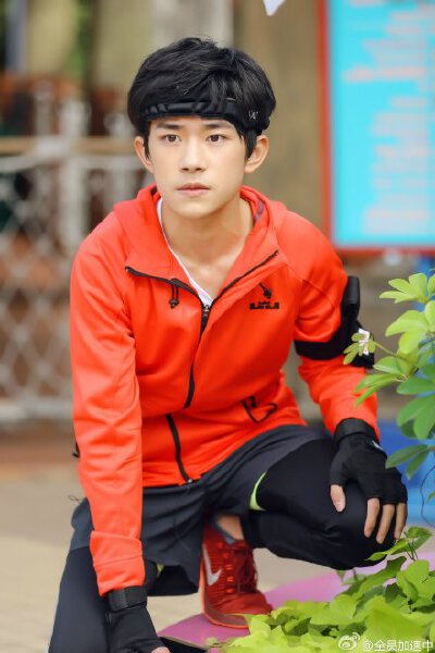 【#全员加速中#第八期】TFBOYS-易烊千玺