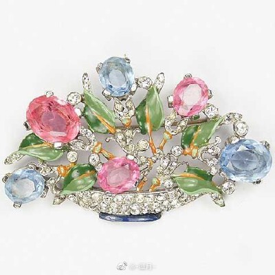 花篮古董珠宝