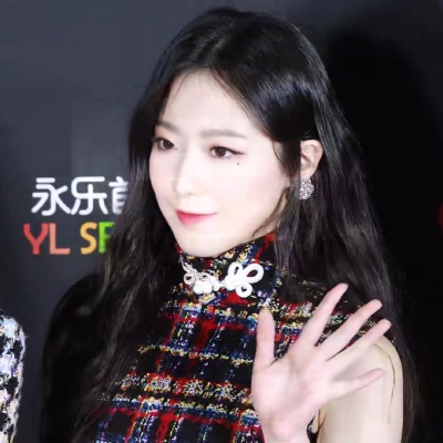叶舒华可二改
二改注明潇祁乐