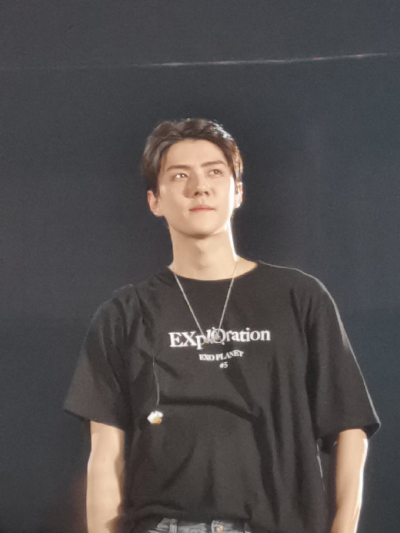 吴世勋
sehun
