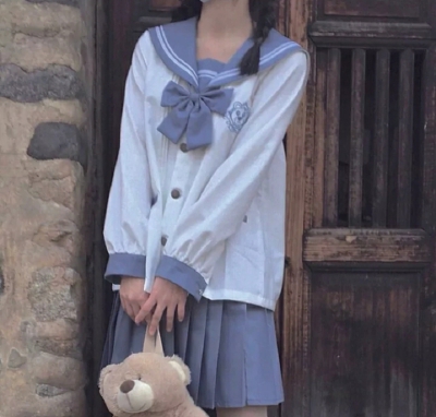 推荐女