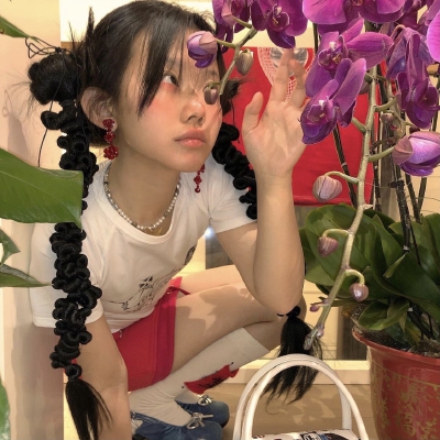 ins:iaiaiswatchinu
