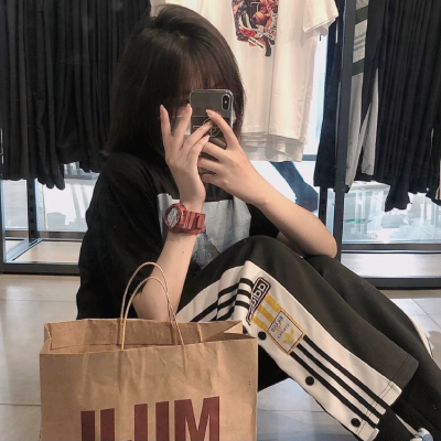 小叶签的头像
