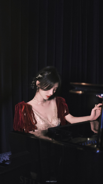 帅哥美女