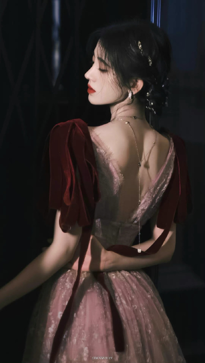 帅哥美女