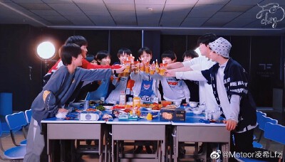 唯十三