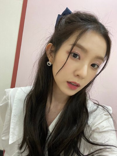 裴珠泫irene