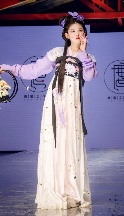 灵动