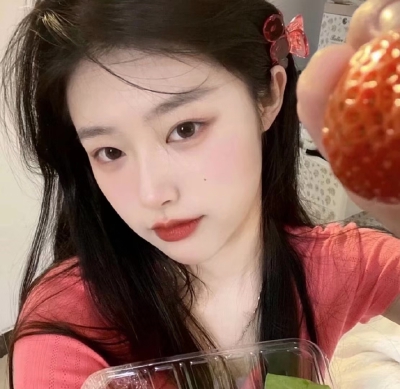 女生头像
