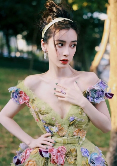 Angelababy