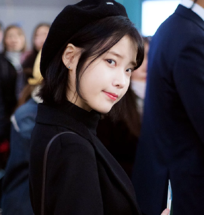 iu/李知恩