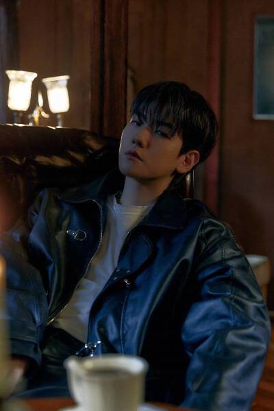EXO