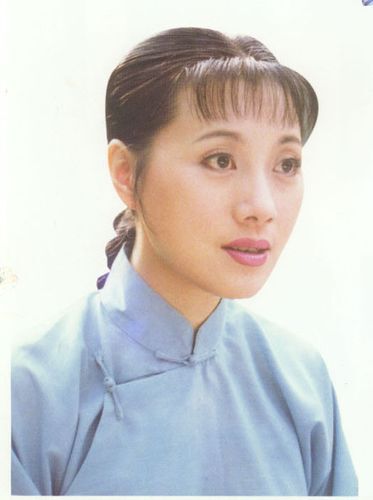 周莉