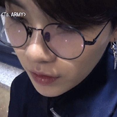 SUGA
