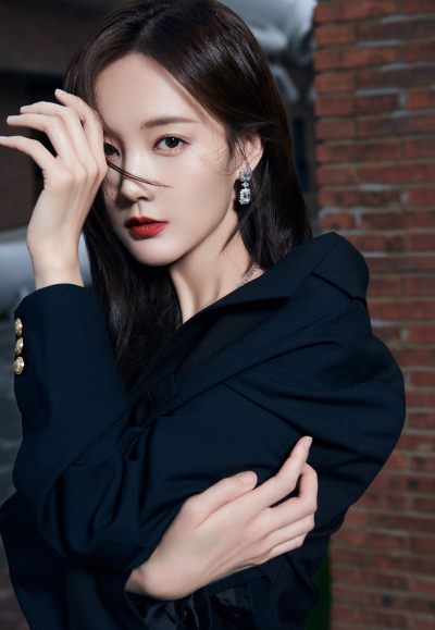 李一桐美图 李一桐大图 李一桐 综艺 杂志 写真 生活照 剧照 高清 桐蓉儿 一桐 梨桐 古风 美女 古装 性感 一桐 女神 头像 壁纸