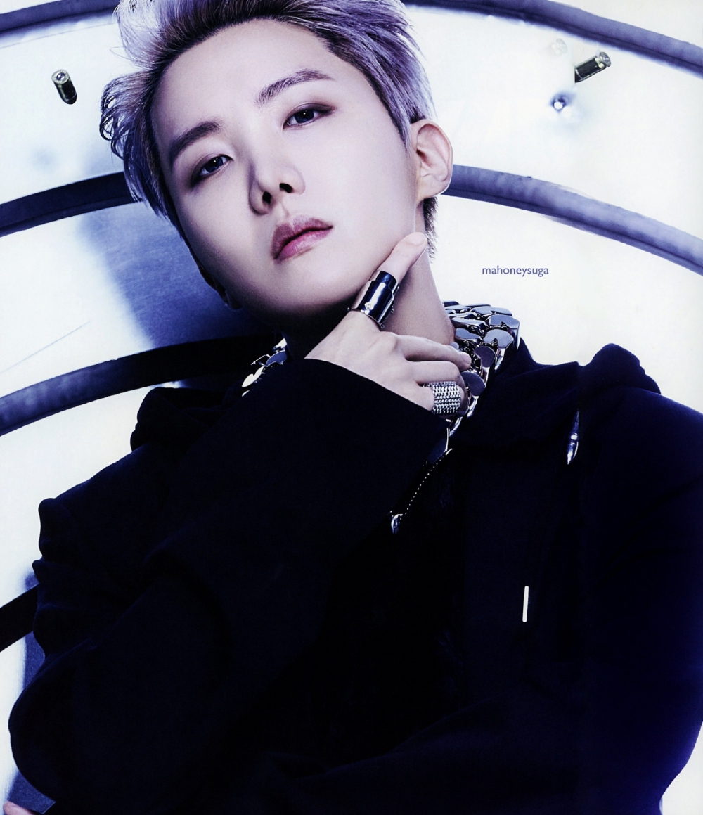 郑号锡
Proof Standard Edition Scan
cr:mahoneysuga