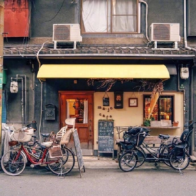 街角小铺
