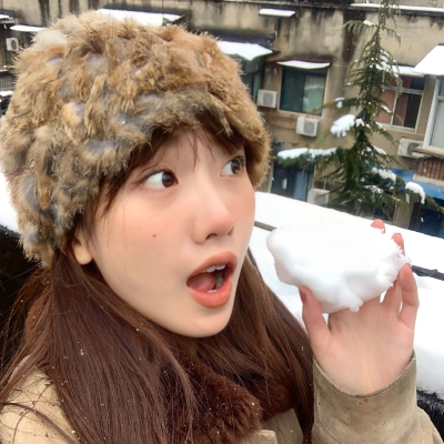 冬日女头