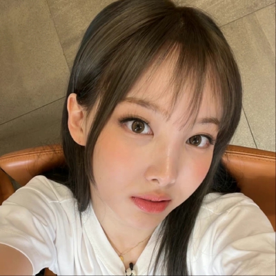 TWICE 林娜琏 自拍