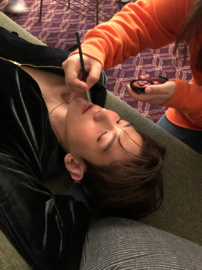 。