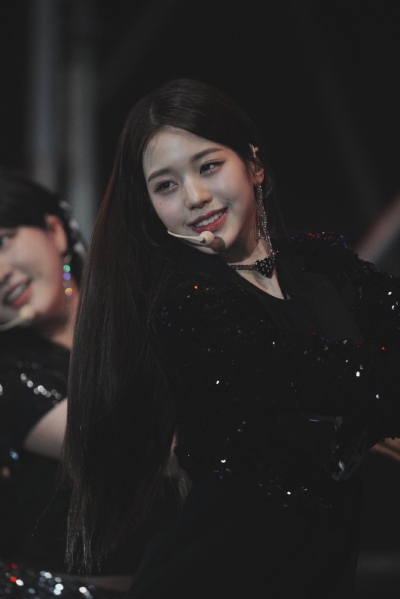 @ Ayano _ WonYoung