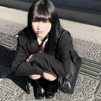 女头
