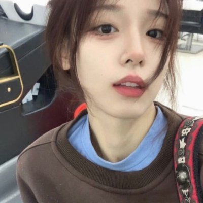 女头