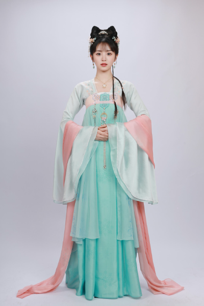 花轿喜事 田曦薇