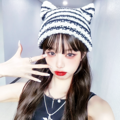 4.Jang Wonyoung.