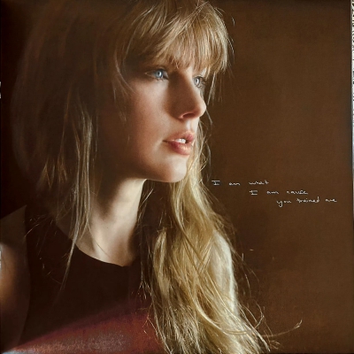 TaylorSwift
泰勒斯威夫特
TTPD
新专辑
