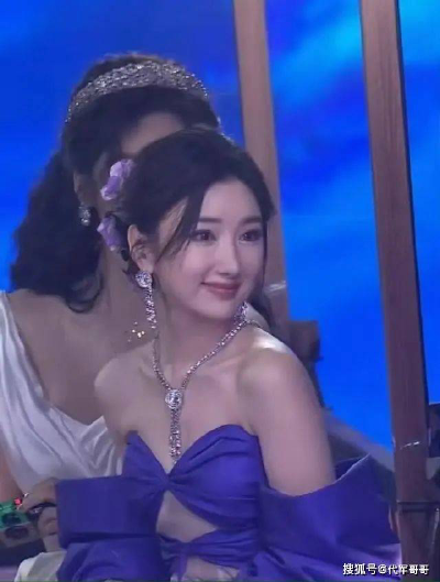 美女