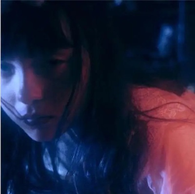 世理奈