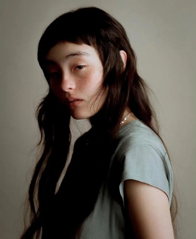 世理奈