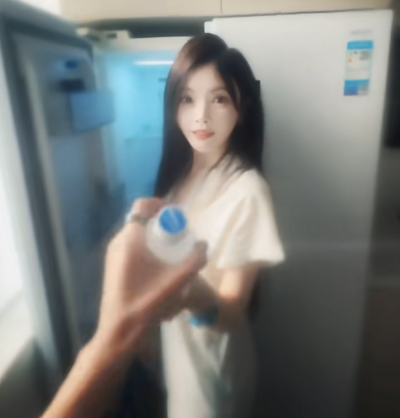 林洛洛自截头像